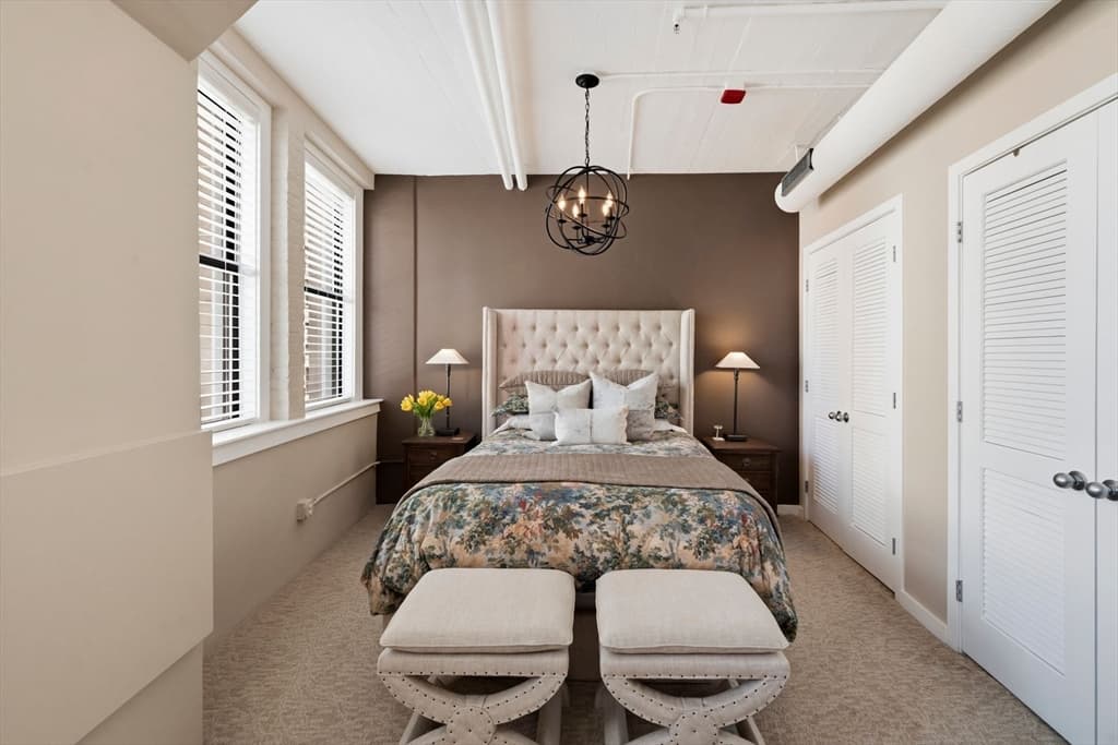 Condominium at 210 South St # 2, Boston MA 02111, photo 17 of 42