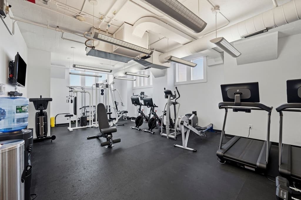 Condominium at 210 South St # 2, Boston MA 02111, photo 32 of 42