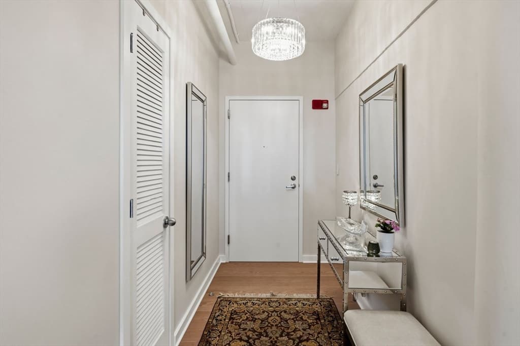 Condominium at 210 South St # 2, Boston MA 02111, photo 4 of 42