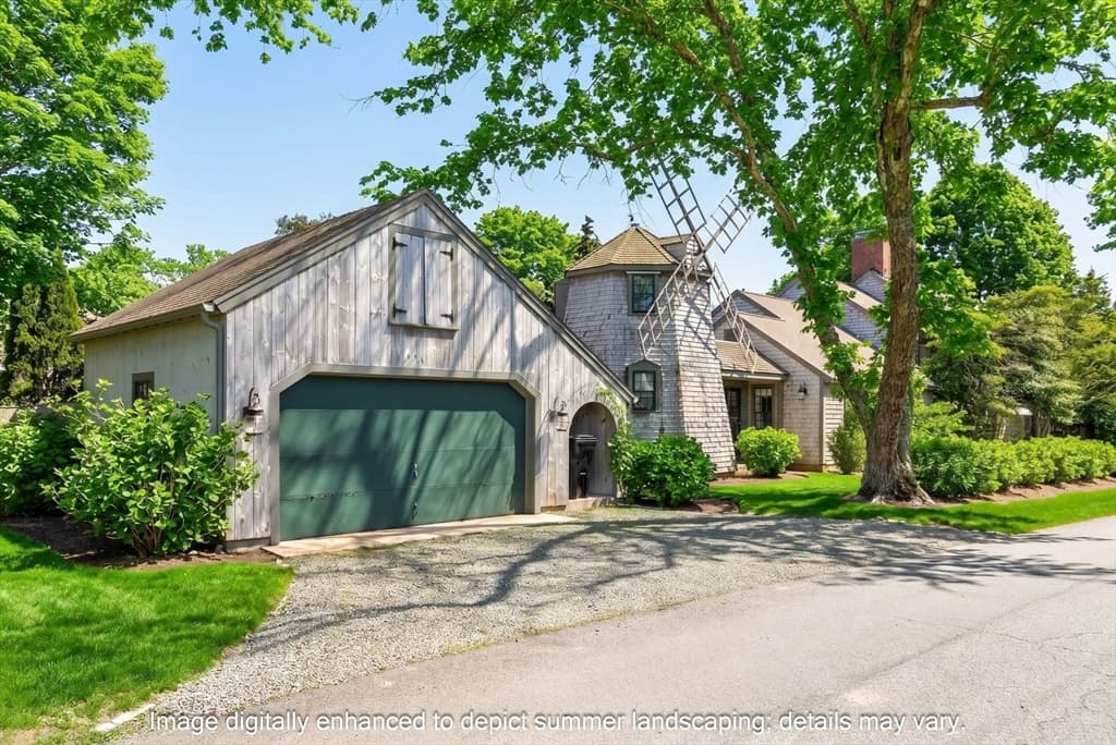 12 Cockachoiset Lane, Barnstable MA 02655