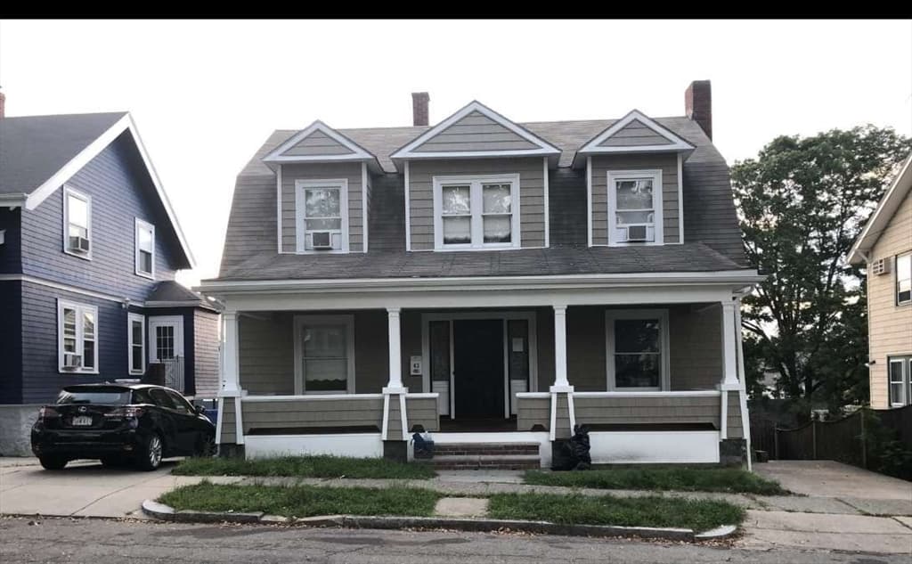 43 Loring Rd, Winthrop MA 02152