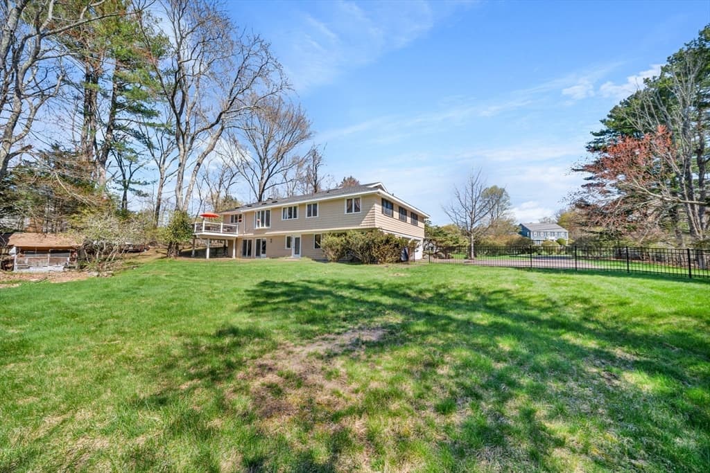 14 October Ln, Weston MA 02493 photo 2