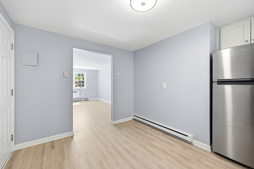 Condominium at 8 Maple Crest Cir # C, Holyoke MA 01040, Holyoke, photo 14 of 18