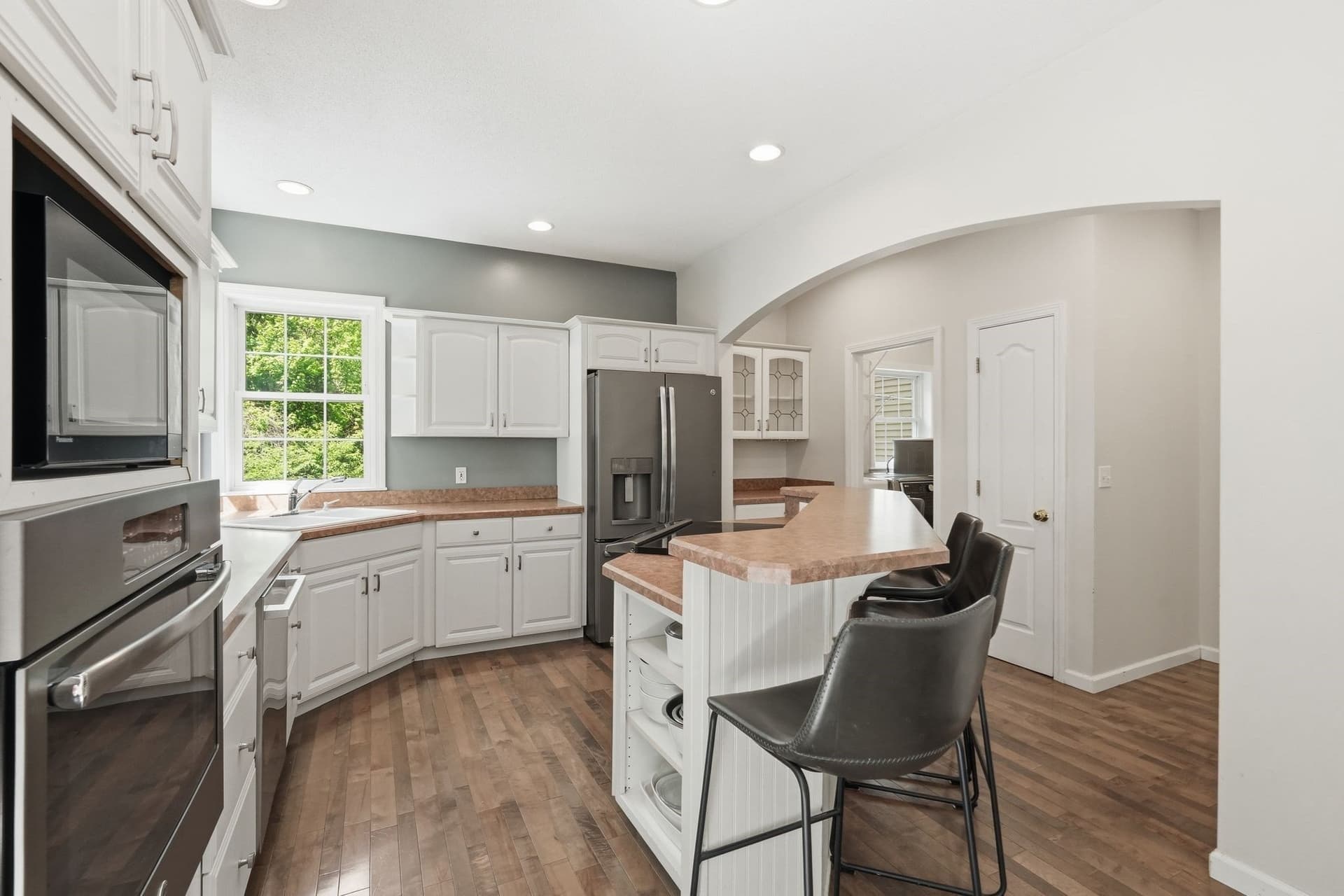 Single Family Residence at 81 Sheffield Dr, Belchertown MA 01007, photo 14 of 40