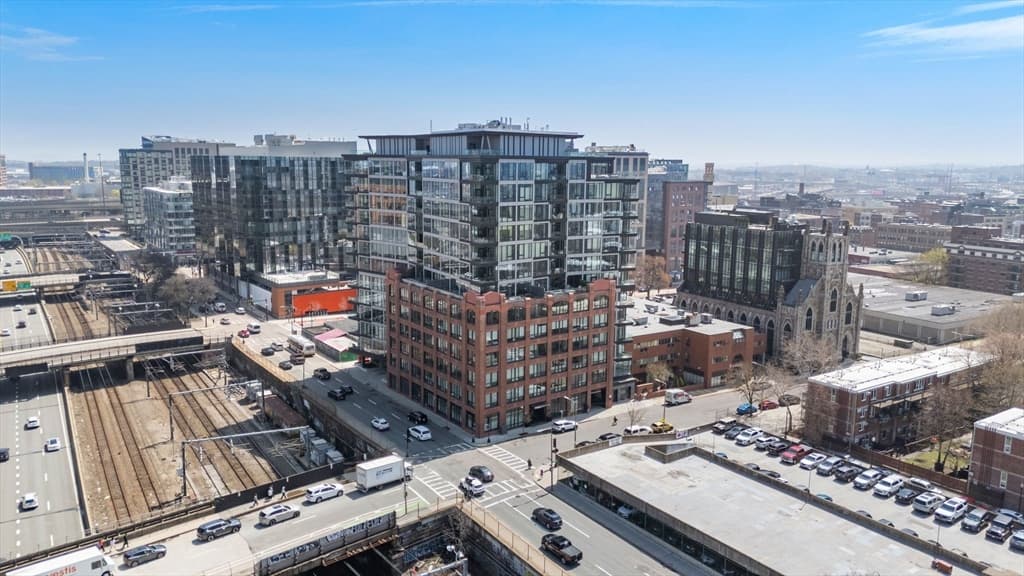 Condominium at 100 Shawmut Ave # 811, Boston MA 02118, photo 35 of 37