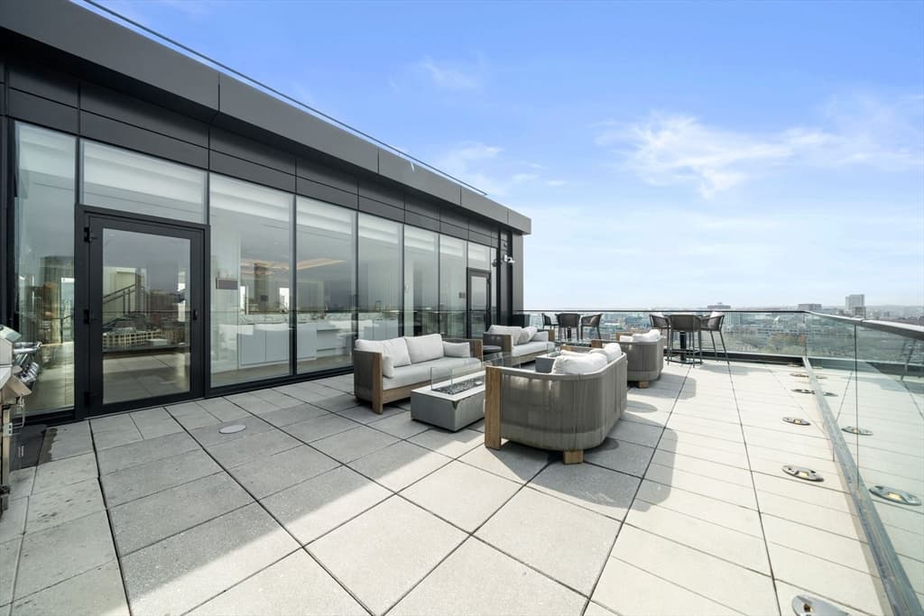 Condominium at 100 Shawmut Ave # 811, Boston MA 02118, photo 25 of 37