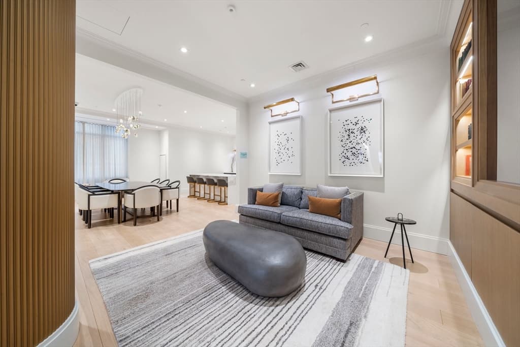 Condominium at 100 Shawmut Ave # 911, Boston MA 02118, photo 29 of 36