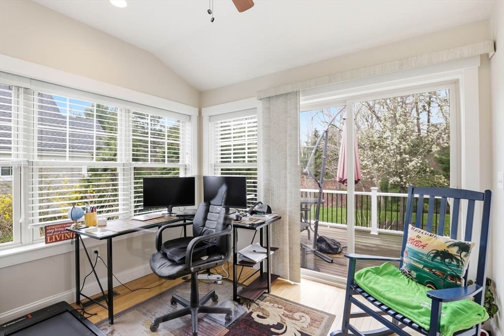 Single Family Residence at 15 Southview Way, Plymouth MA 02360, photo 16 of 24
