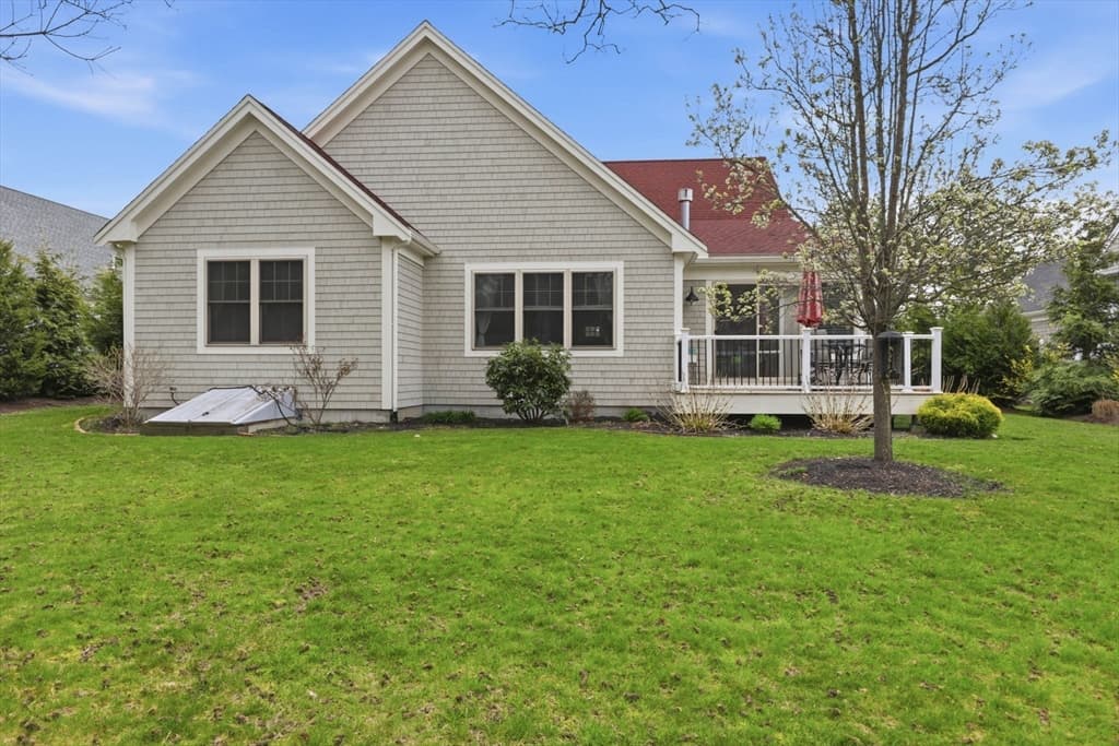 Single Family Residence at 15 Southview Way, Plymouth MA 02360, photo 22 of 24