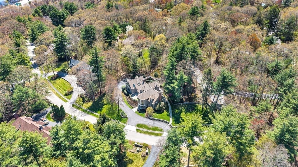 1 Graystone Ln, Weston MA 02493 photo 40