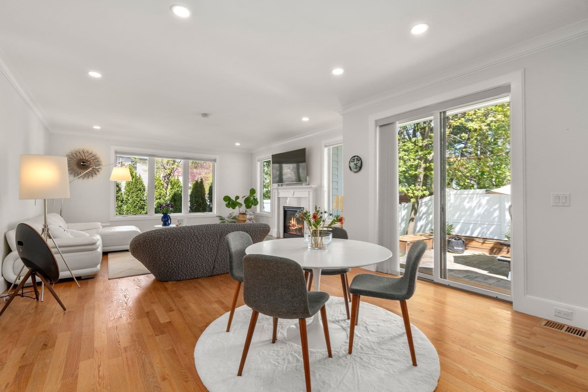 Single Family Residence at 6 Wiswall Rd, Newton MA 02459, photo 11 of 39