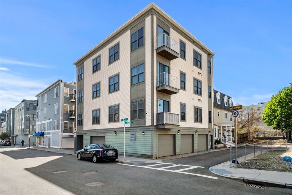 88 B Street # 101, Boston MA 02127 photo 16