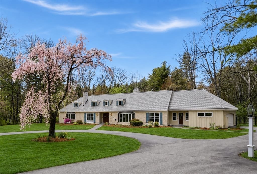 167 South Street, Carlisle MA 01741