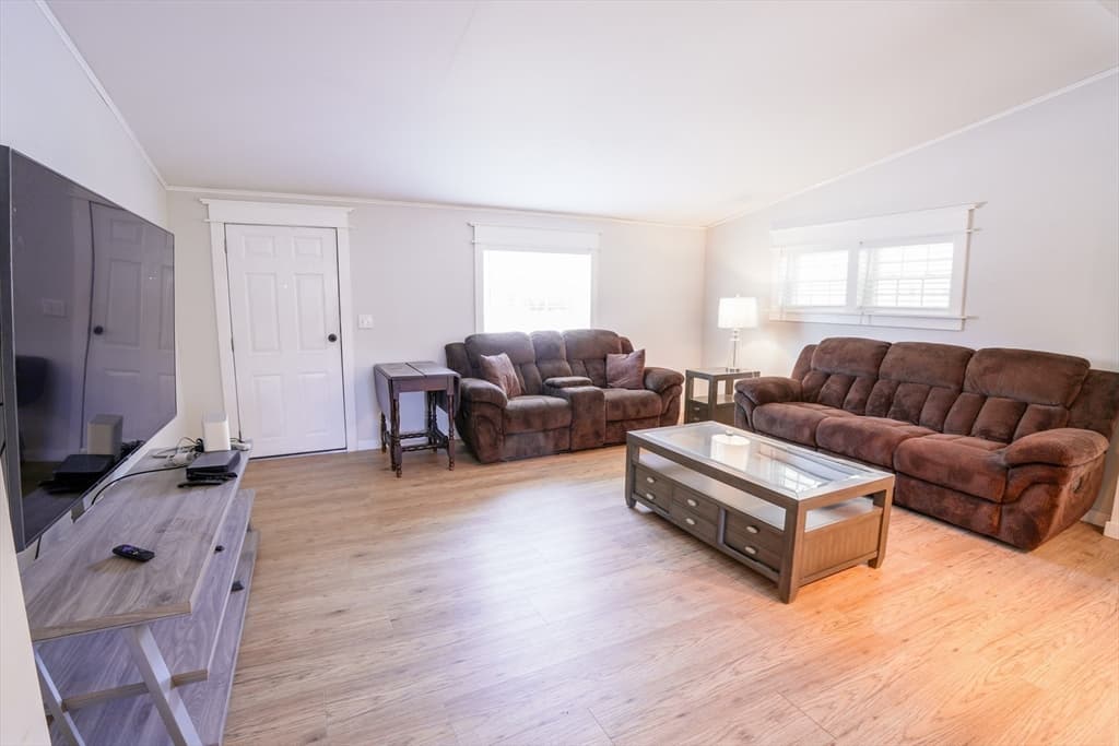 170 Champagne Road, Gardner MA 01440 photo 5