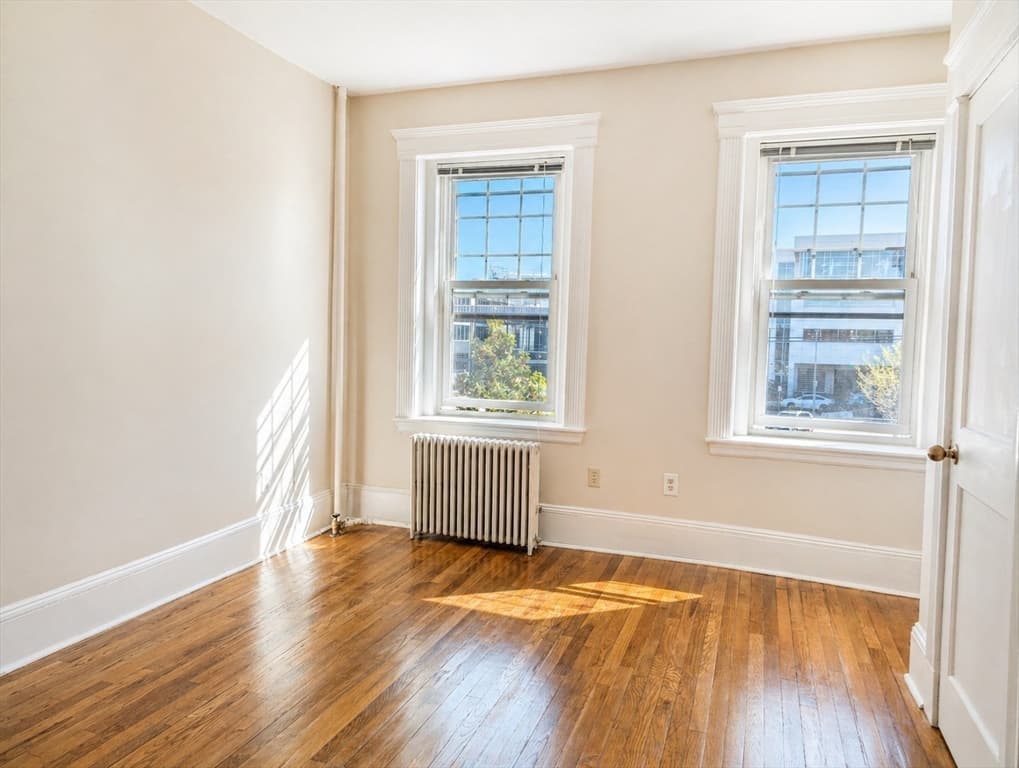 Condominium at 1177 Commonwealth Ave # 6, Boston MA 02134, photo 7 of 11