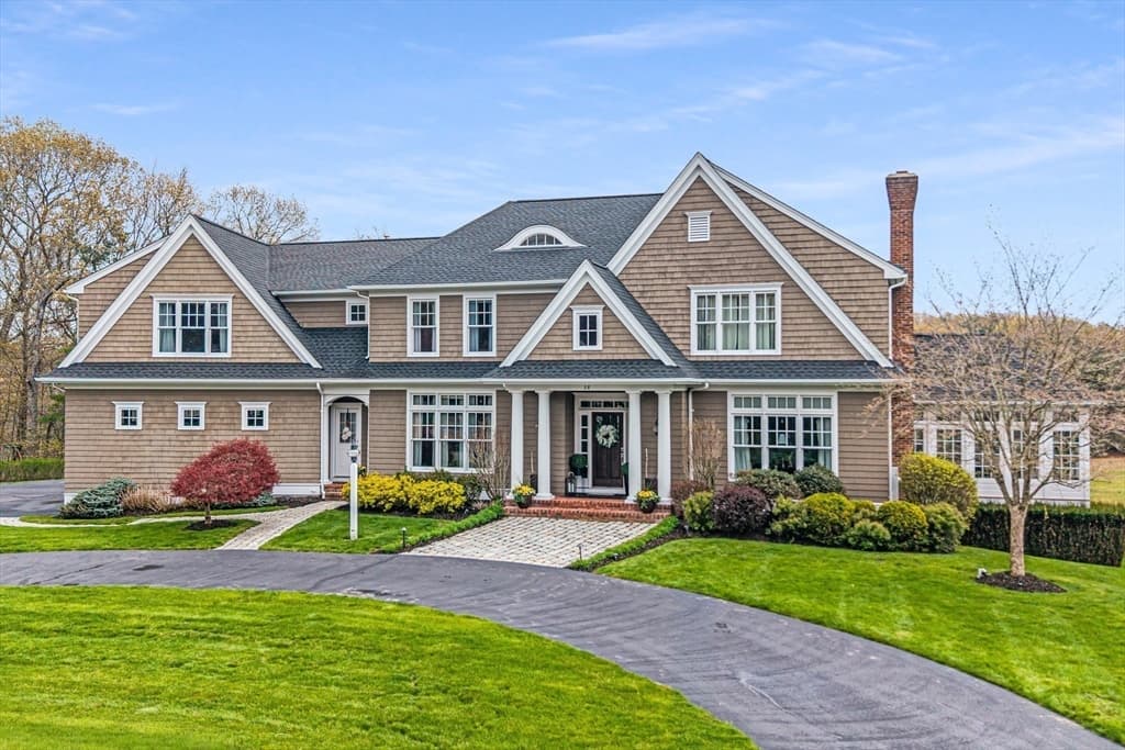 Single Family Residence at 38 Fieldstone Farm Rd, Sudbury MA 01776, Sudbury, photo 2 of 40