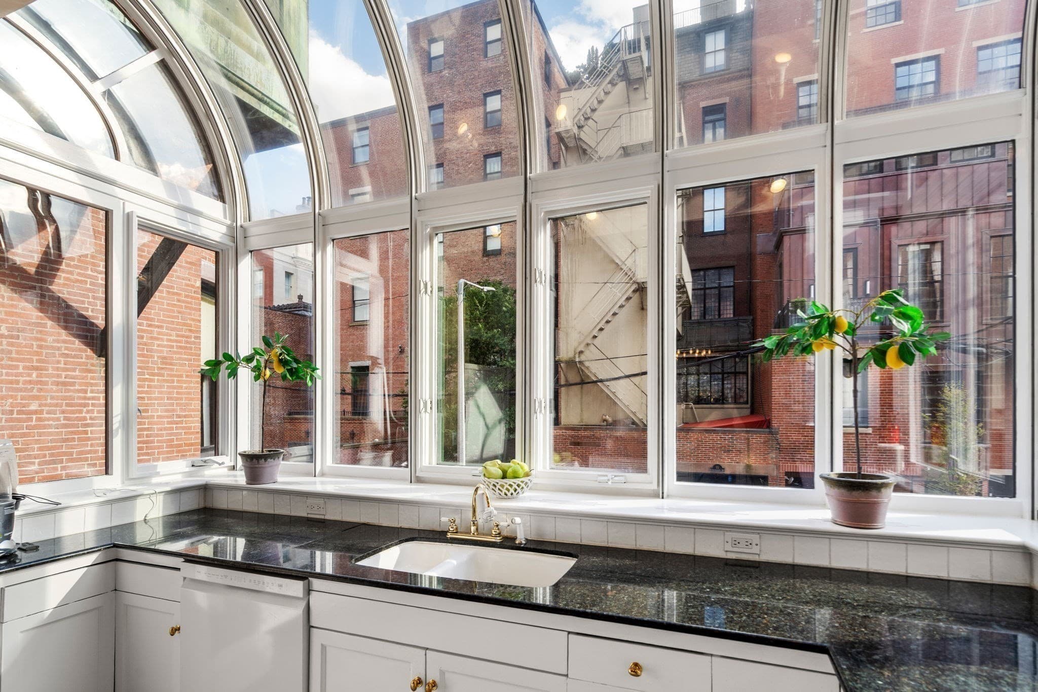 Condominium at 12 Marlborough St # 1, Boston MA 02116, photo 6 of 21