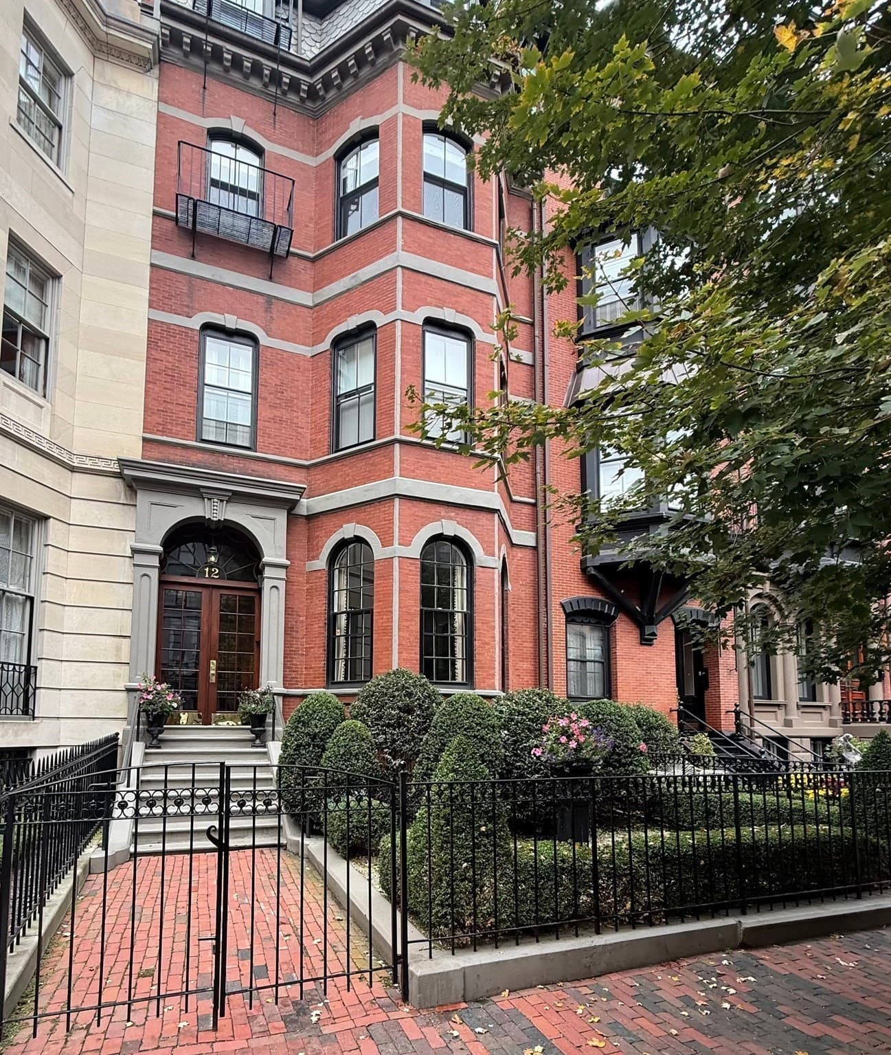 12 Marlborough St # 1, Boston MA 02116