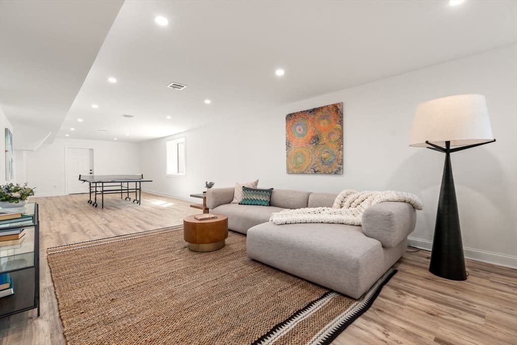 12 Sylvester Rd, Newton MA 02465 photo 15