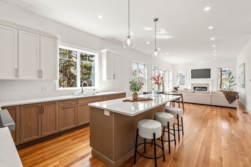 12 Sylvester Rd, Newton MA 02465 photo 4