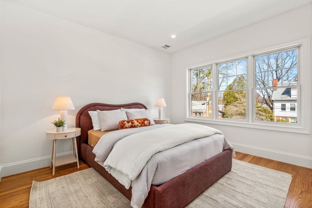 12 Sylvester Rd, Newton MA 02465 photo 8