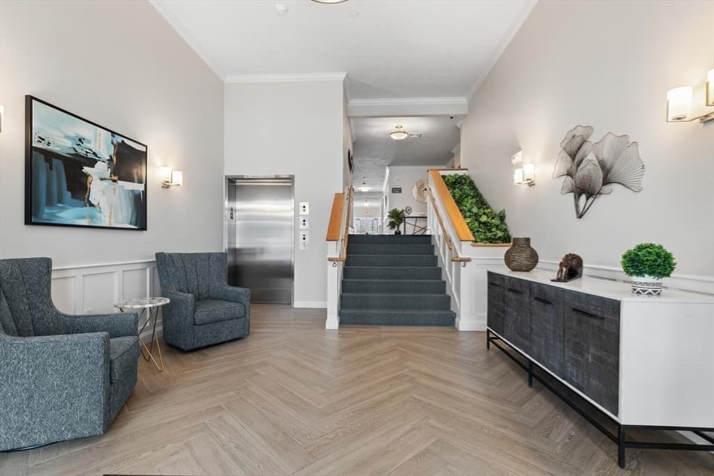 Condominium at 320 Middlesex Ave # E307, Medford MA 02155, photo 24 of 37