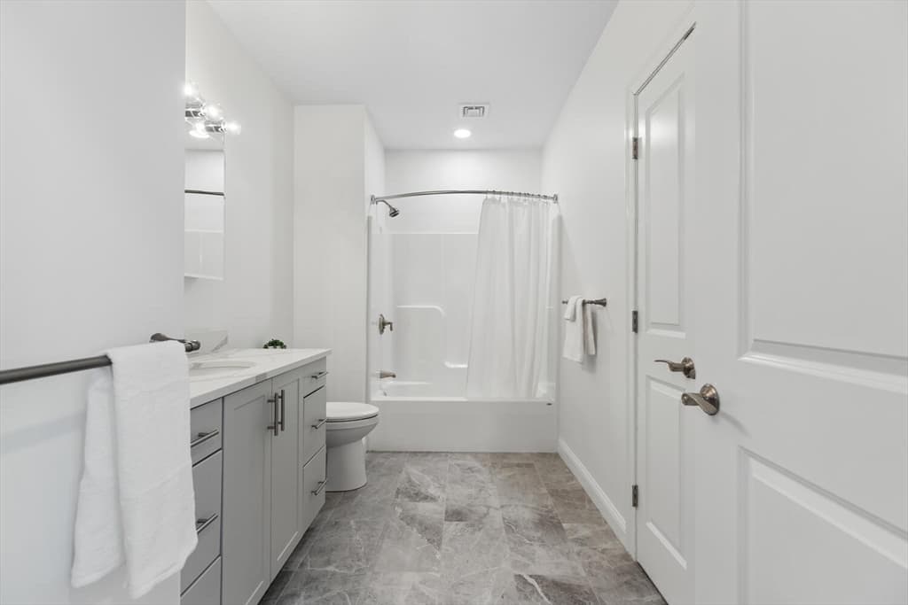 Condominium at 320 Middlesex Ave # E307, Medford MA 02155, photo 21 of 37