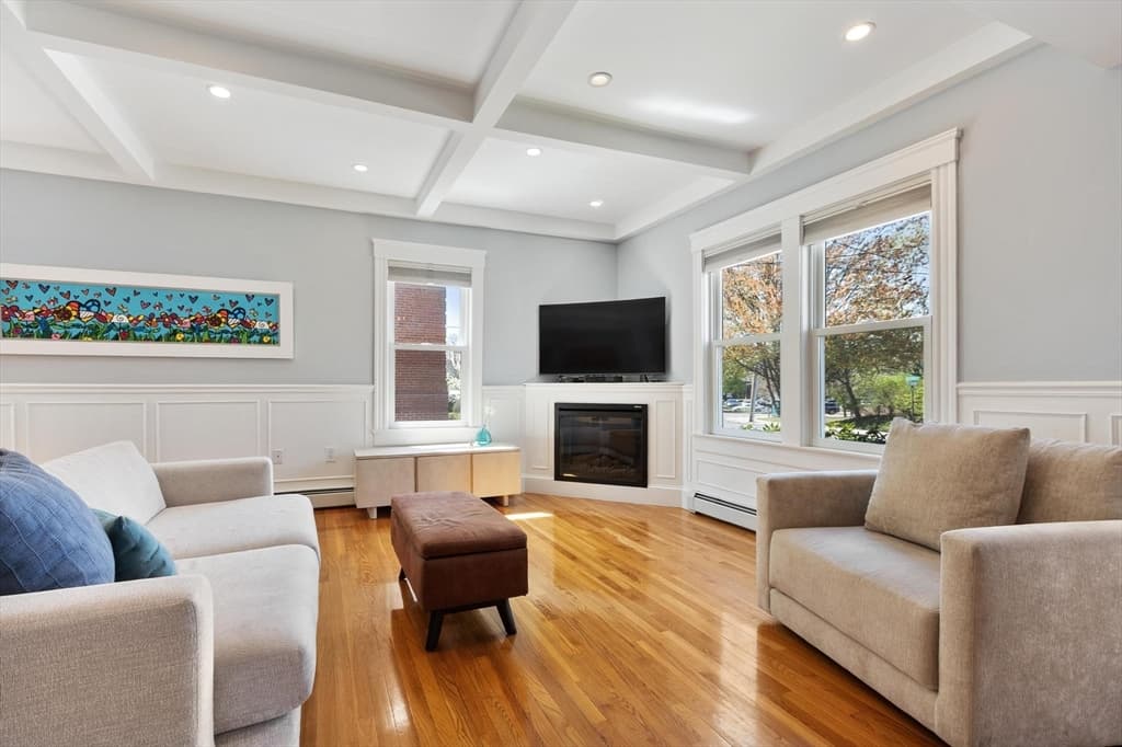 129 Washington St # 129, Winchester MA 01890 photo 3