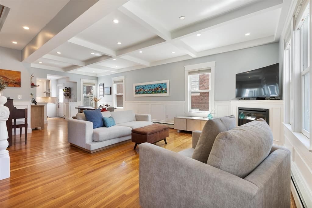 129 Washington St # 129, Winchester MA 01890