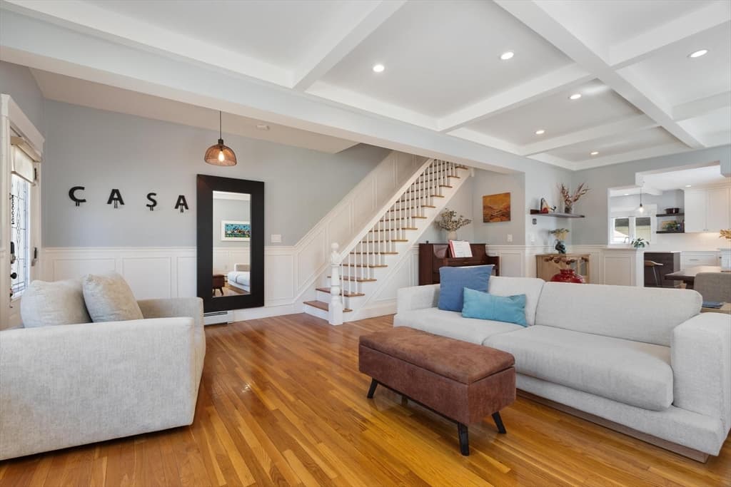 129 Washington St # 129, Winchester MA 01890 photo 4