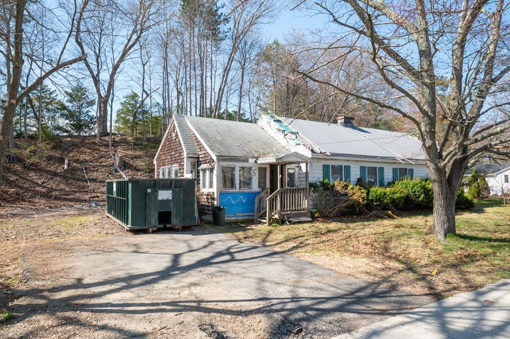 Single Family Residence at 5 Murphy Ave # B, Newburyport MA 01950, photo 15 of 19