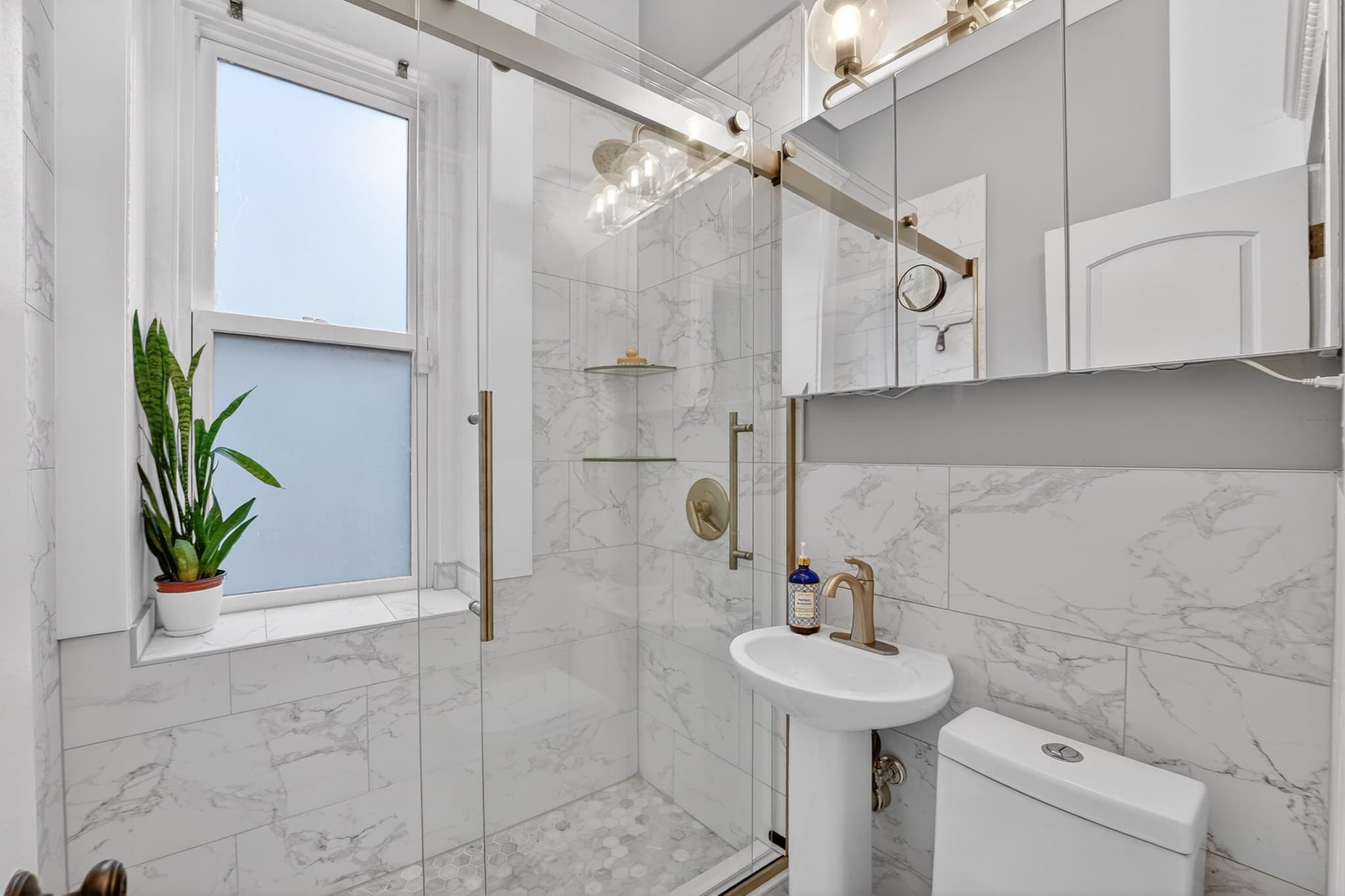 Condominium at 8 Garrison St # 111, Boston MA 02116, photo 11 of 15