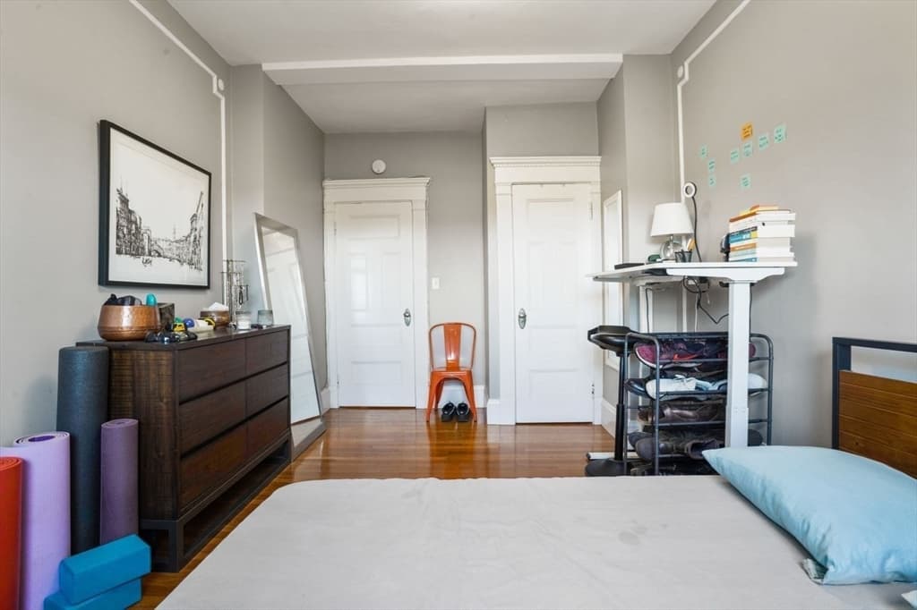 Condominium at 8 Garrison St # 706, Boston MA 02116, photo 7 of 14