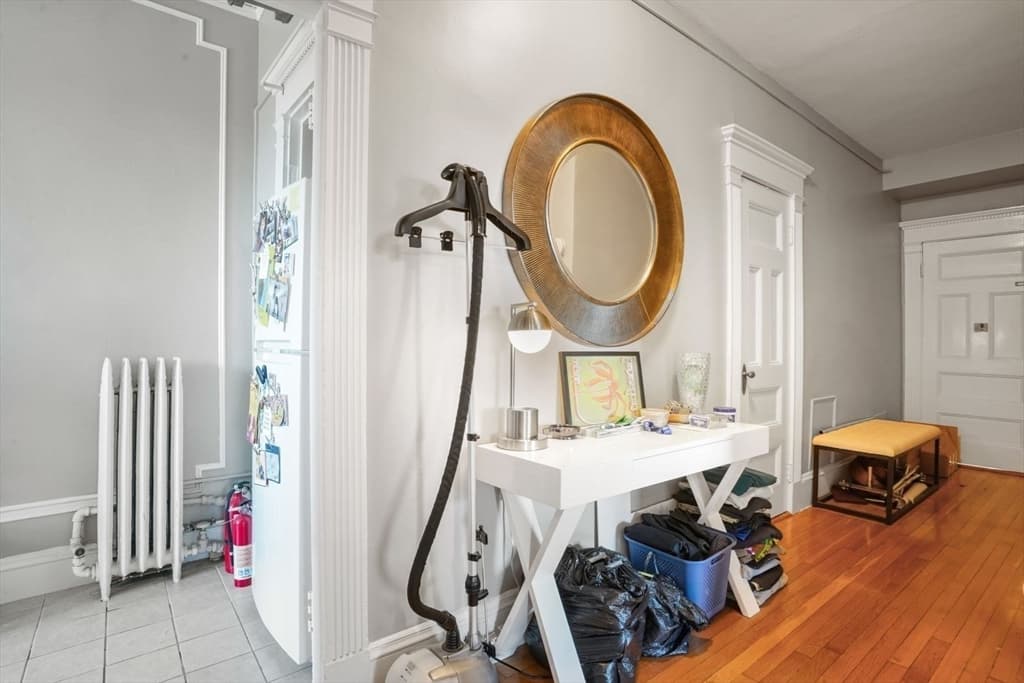 Condominium at 8 Garrison St # 706, Boston MA 02116, photo 8 of 14