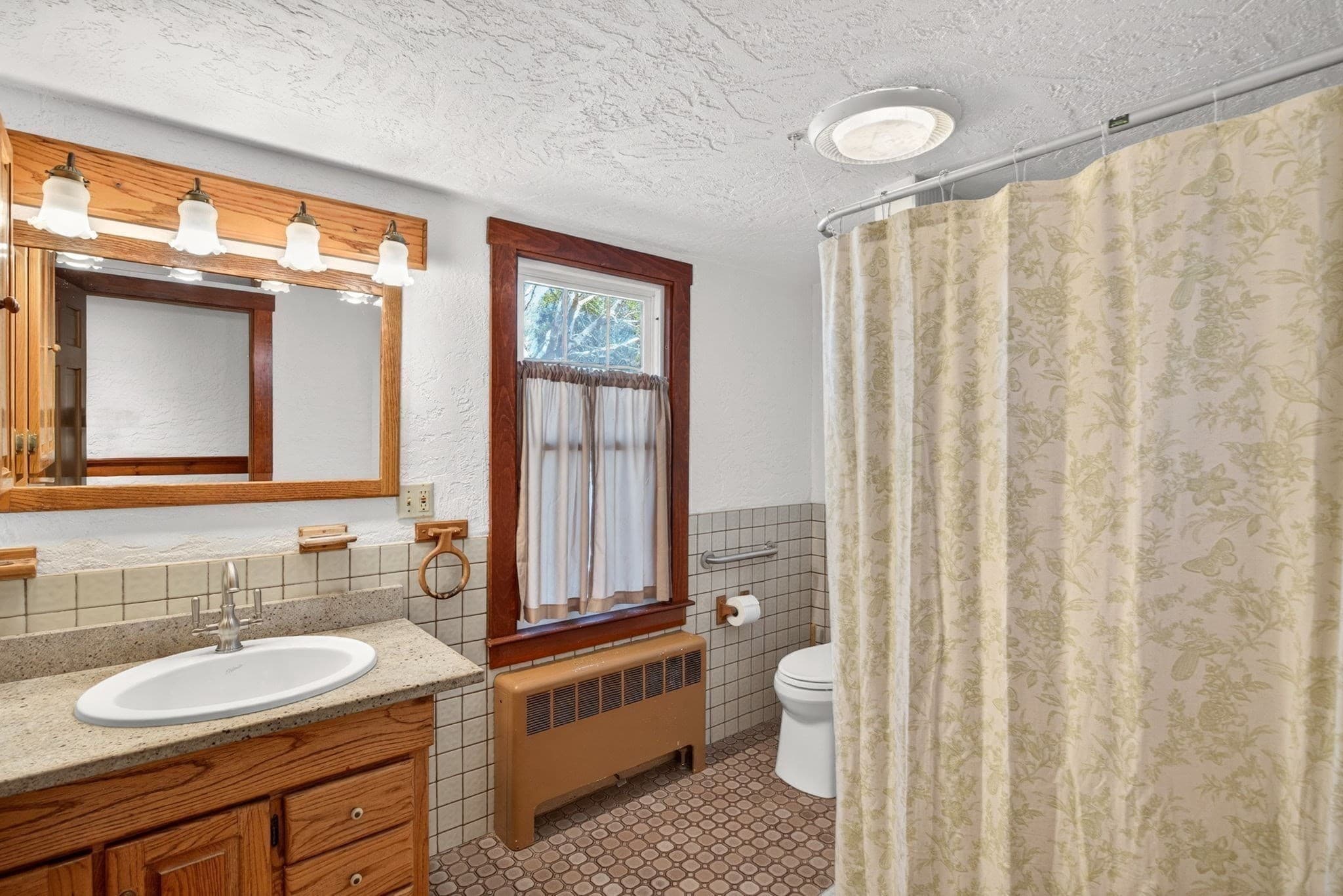 Single Family Residence at 41 Belvidere Rd, Falmouth MA 02540, photo 10 of 26