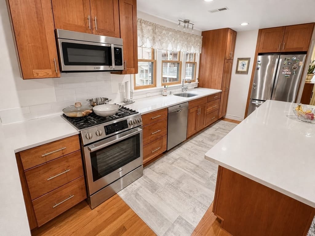 Multi Family at 6-8 Goodman Rd, Cambridge MA 02139, Cambridge, photo 6 of 20
