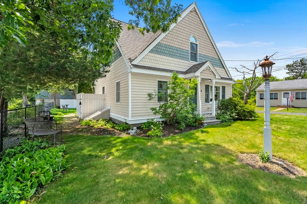 6 North Road, Mattapoisett MA 02739 photo 3