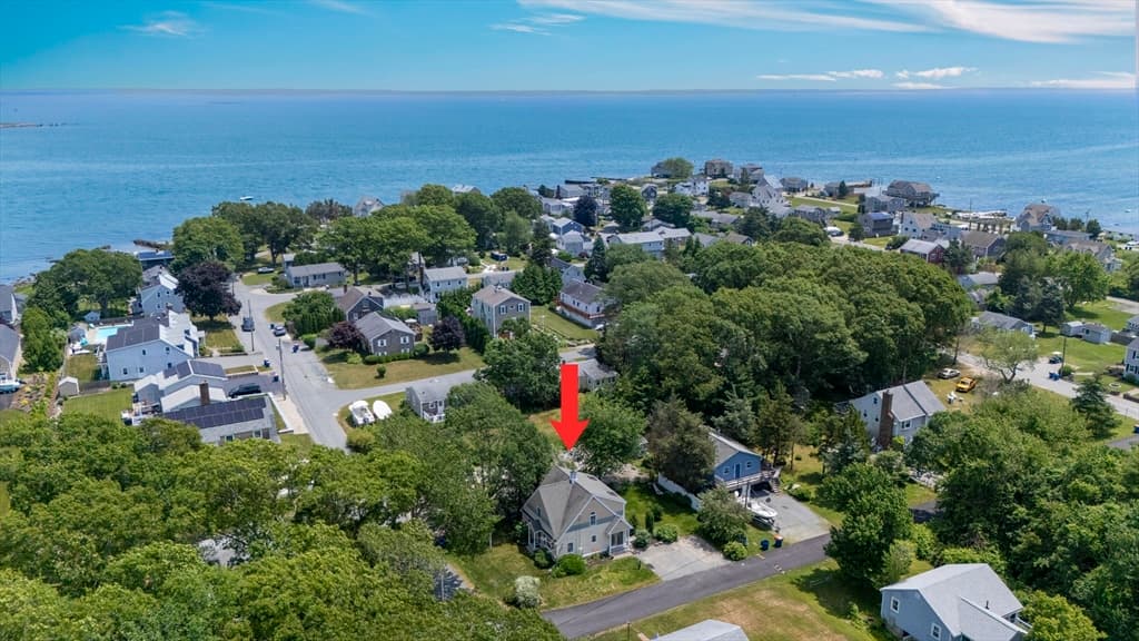 6 North Road, Mattapoisett MA 02739