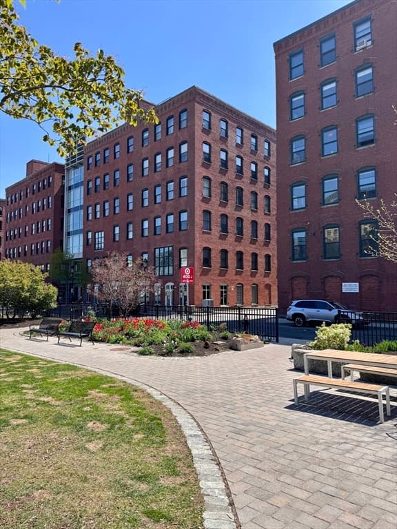 Stock Cooperative at 249 A Street # 61, Boston MA 02210, photo 12 of 21