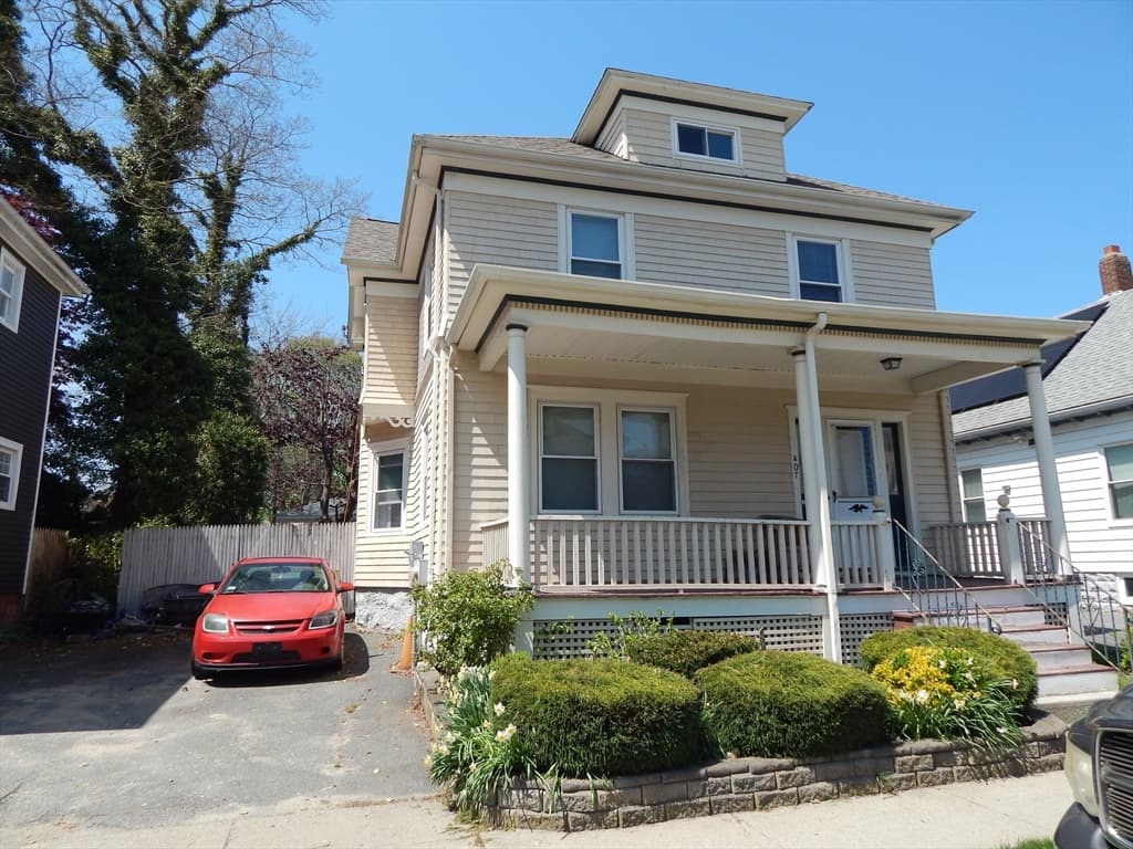 407 Park St, New Bedford MA 02740