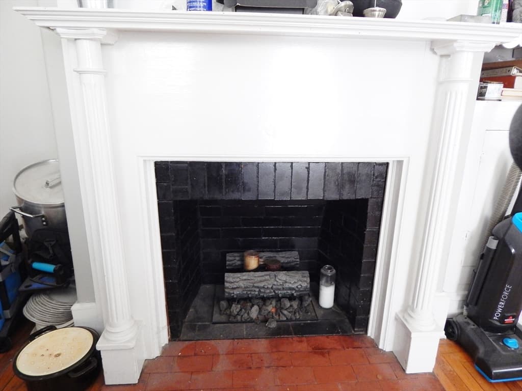 2 Family - 2 Units Up/Down at 407 Park St, New Bedford MA 02740, New Bedford, photo 11 of 30