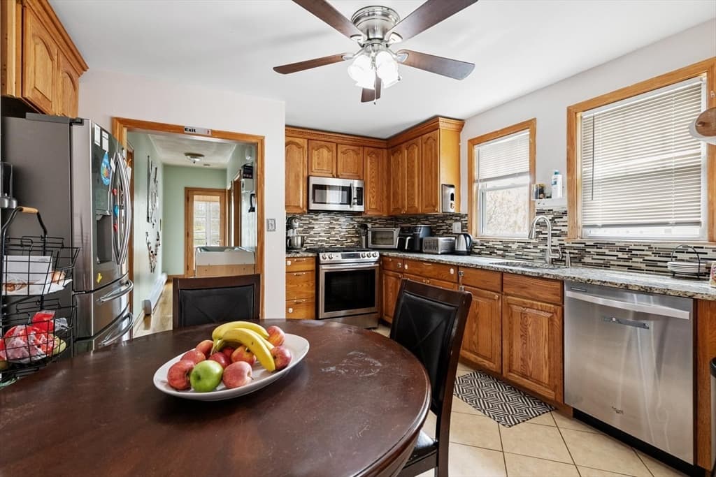 Multi Family at 292 Broadway, Malden MA 02148, photo 10 of 35