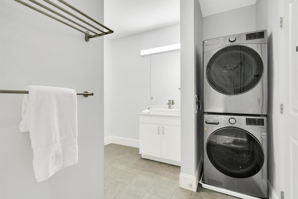 Condominium at 205 Maverick St # U308, Boston MA 02128, photo 13 of 23