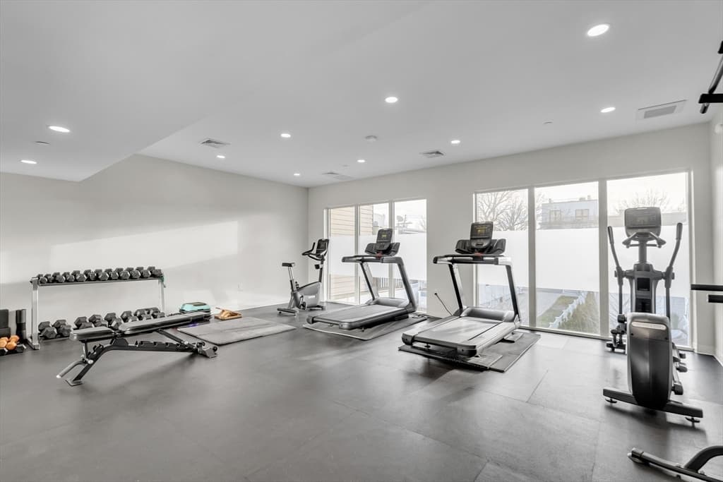 Condominium at 205 Maverick St # U308, Boston MA 02128, photo 21 of 23