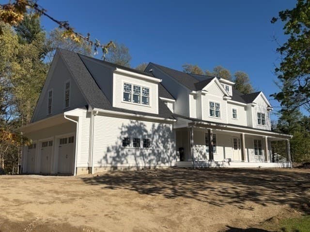 Single Family Residence at 26 Valley Road, Dover MA 02030, Dover, photo 4 of 7