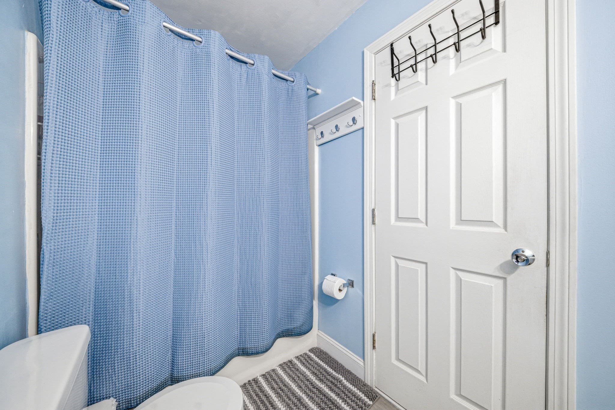 Condominium at 90 Sea # 107, Weymouth MA 02191, photo 24 of 30