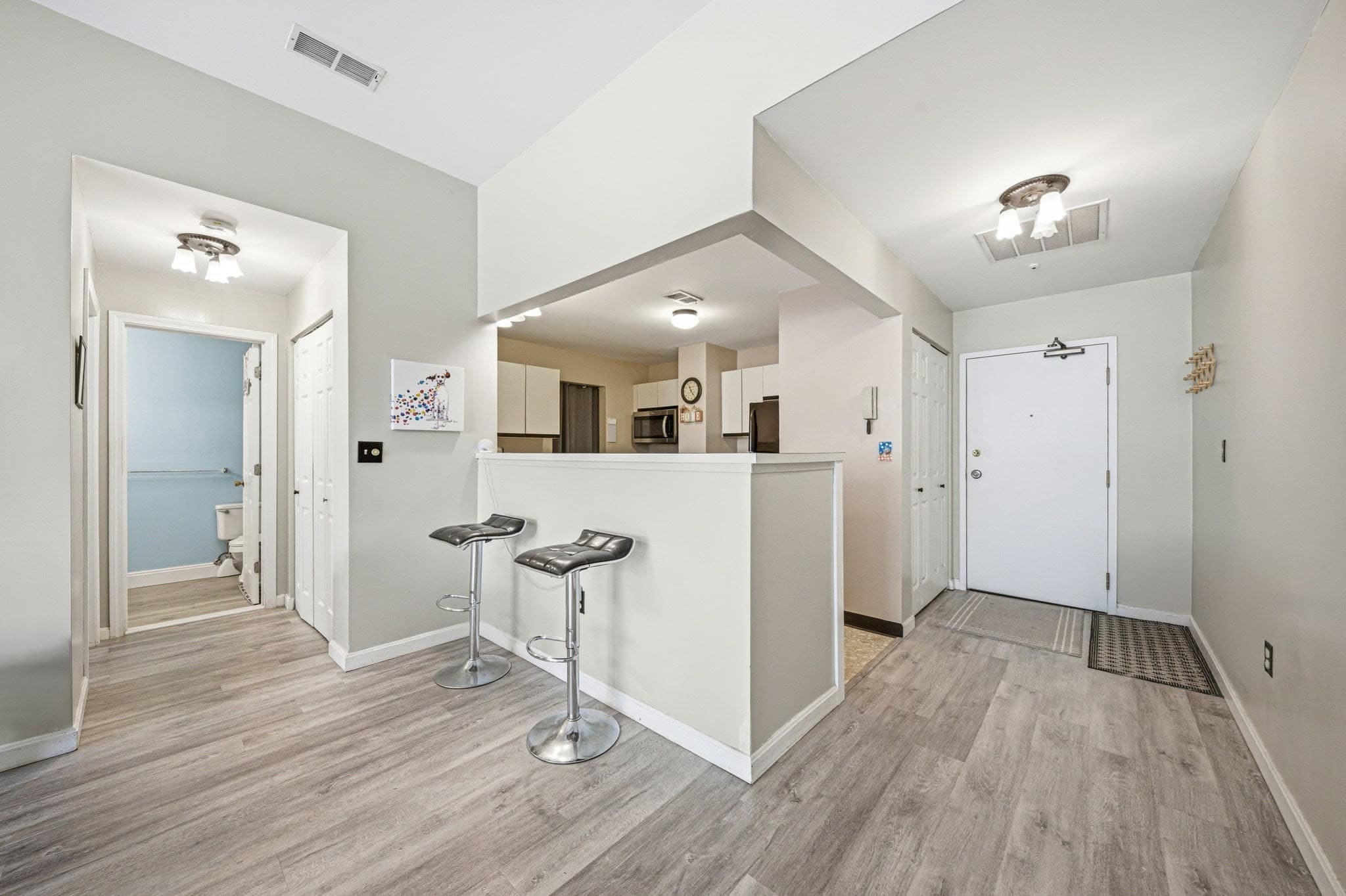 Condominium at 90 Sea # 107, Weymouth MA 02191, photo 11 of 30