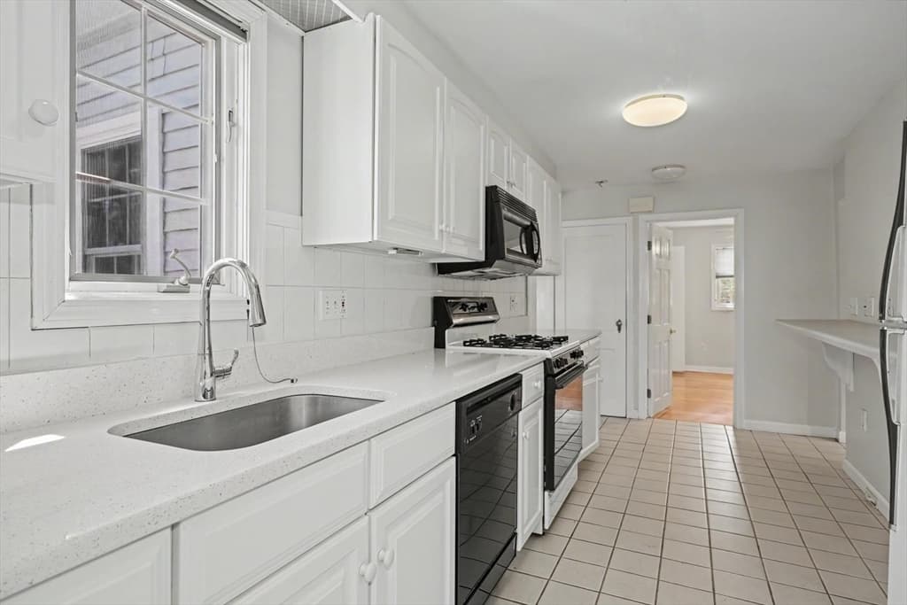 32 Plainfield Ave, Shrewsbury MA 01545 photo 14