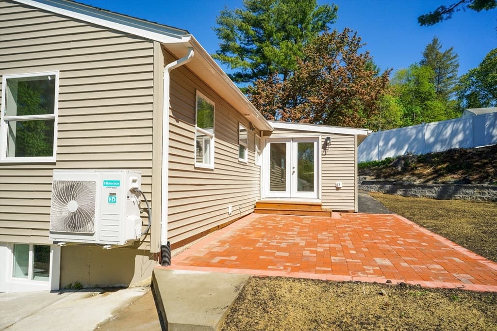 8 Sussex Ln, Worcester MA 01602 photo 35