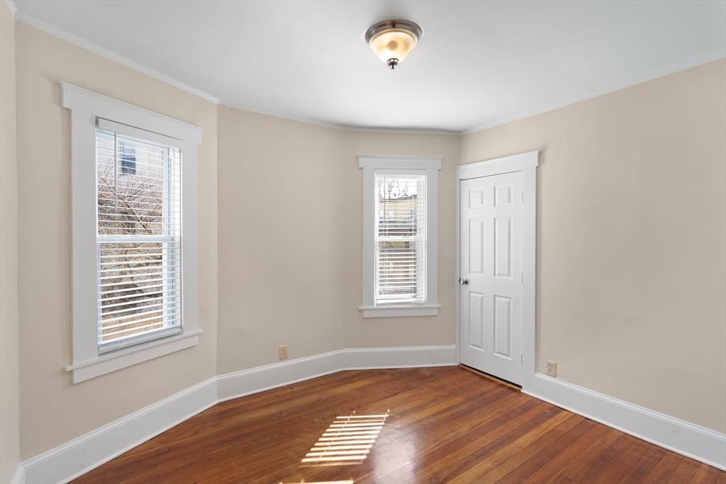 3 Family - 3 Units Up/Down at 51 Alpha Road, Boston MA 02124, photo 6 of 15